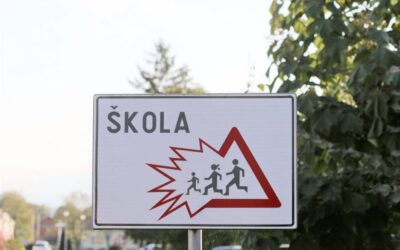 Nepoštivanje prometnih pravila ispred škole