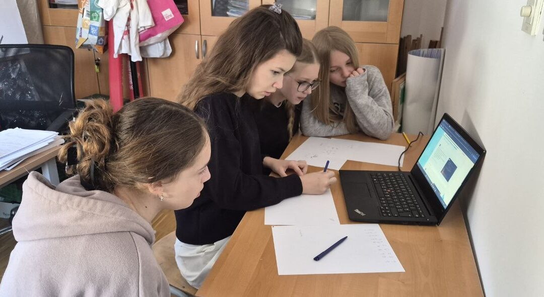 Online natjecanje Djevojčice u informatici – Međunarodni dan djevojaka u IKT-u